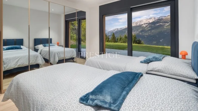 5 Zimmer Chalet in Crans-Montana – Foto 7 von 13