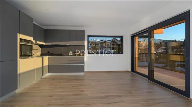 5.5 Zimmer Chalet in Lens – foto 3 di 7