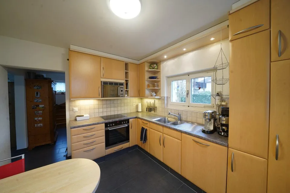 5.5 Zimmer Einfamilienhaus in Rheinfelden – Foto 5 von 14
