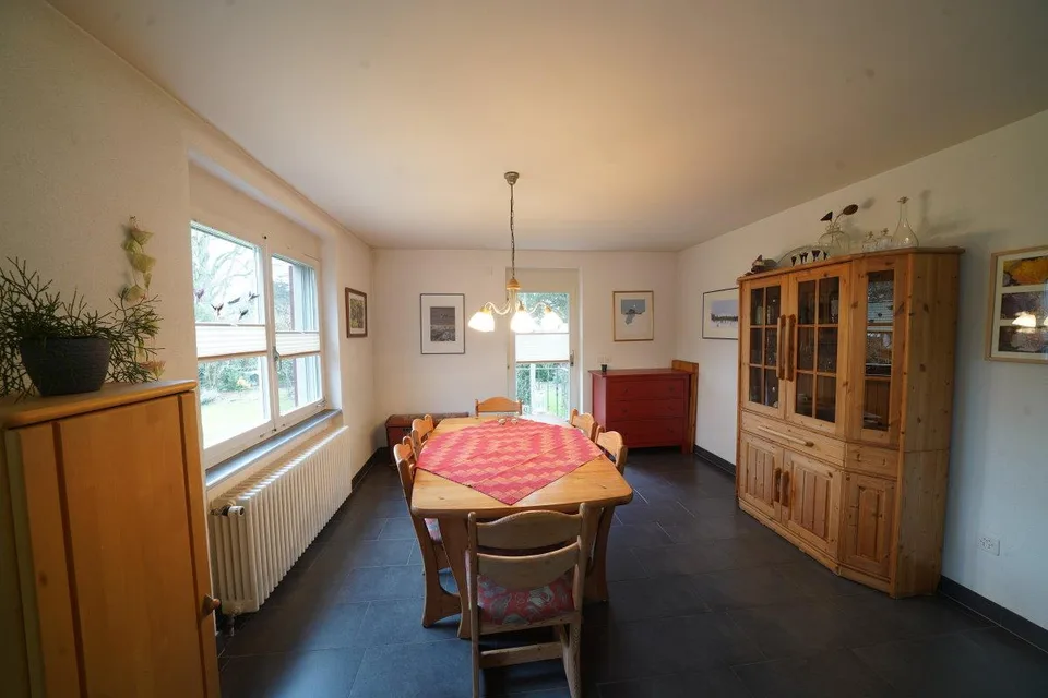 5.5 Zimmer Einfamilienhaus in Rheinfelden – Foto 6 von 14