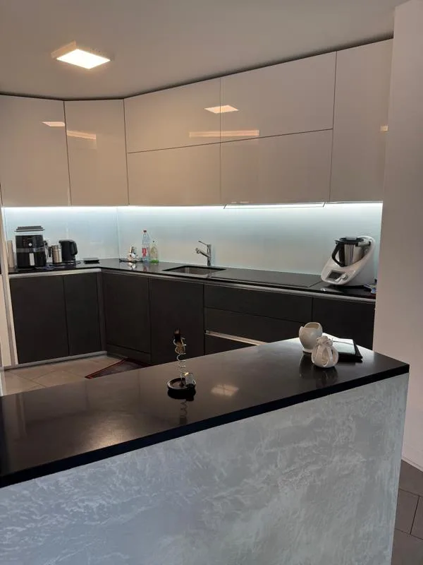 Appartamento 4.5 locali ristrutturato con vista aperta e giardino