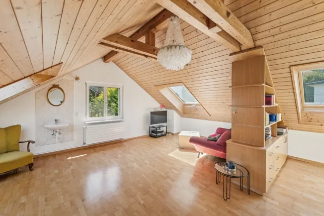 6.5 Zimmer Einfamilienhaus in Gelterkinden – Foto 17 von 20