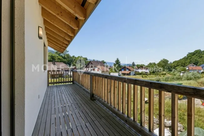 Magnifique propriété de 8 pièces avec hangar technique et quatre garages – foto 16 di 19