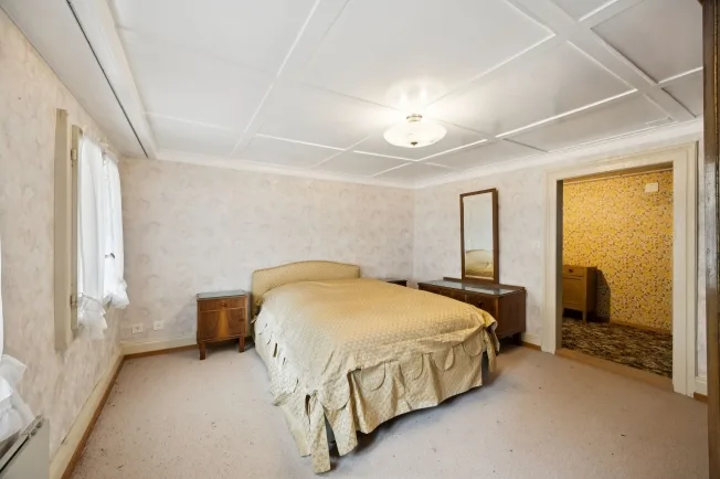 Ampia casa con 7 camere a Leibstadt con grande terrazza sul tetto e molto potenziale – foto 9 di 13