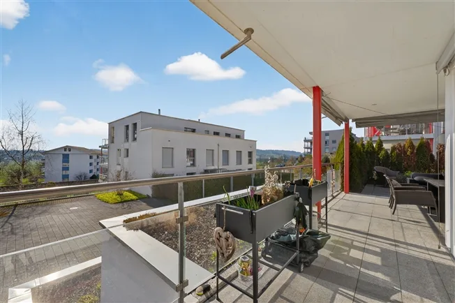 Appartamento giardino 2.5 locali con balcone e ampio spazio di giardino – foto 5 di 13