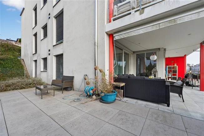 Appartamento giardino 2.5 locali con balcone e ampio spazio di giardino – foto 10 di 13