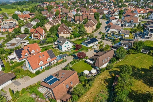 8 Zimmer Einfamilienhaus in Russikon – Foto 19 von 19