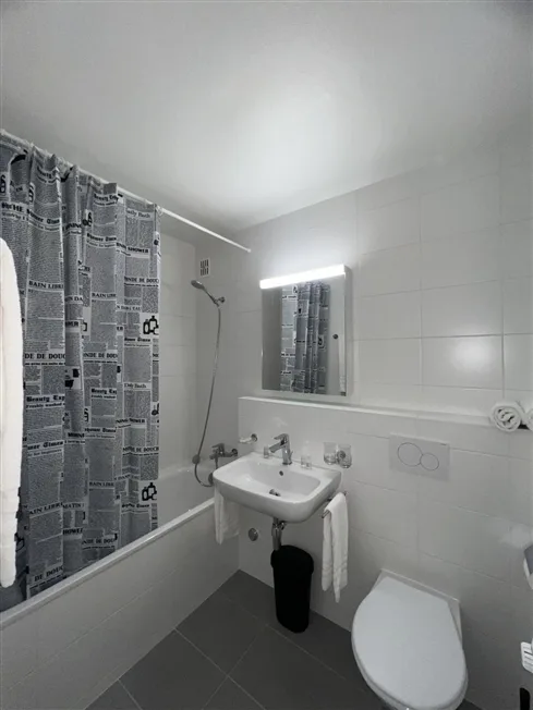 1.5 Zimmer möbl. Wohnobjekt in Lausanne – photo 3 of 11