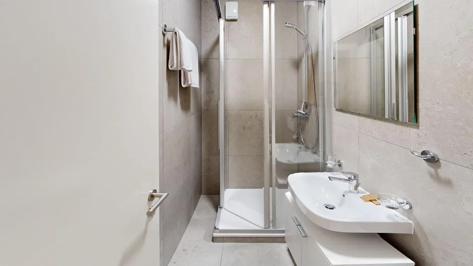2.5 Zimmer möbl. Wohnobjekt in Lausanne – photo 6 of 10