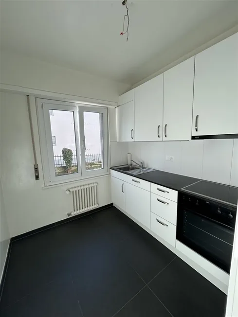 2 Zimmer Wohnung in Lausanne – Foto 2 von 8