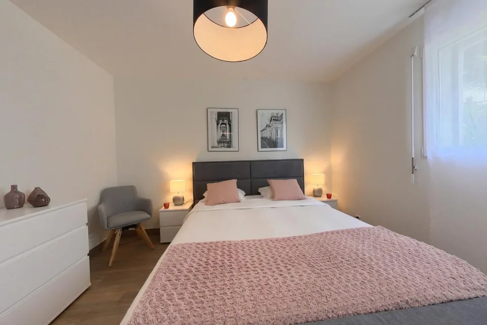 2.5 Zimmer möbl. Wohnobjekt in Lausanne – photo 3 sur 6