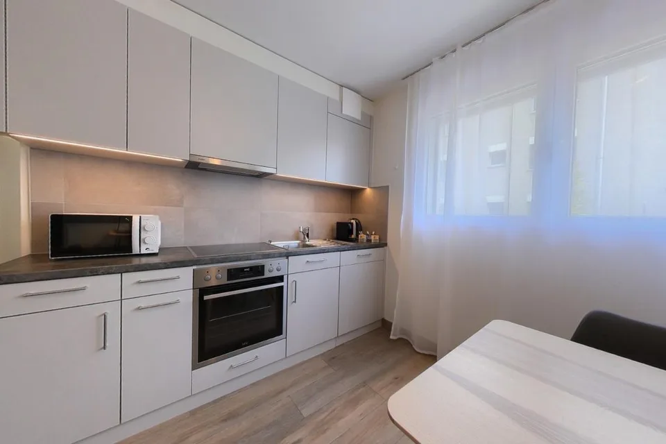 2.5 Zimmer möbl. Wohnobjekt in Lausanne – photo 6 sur 6
