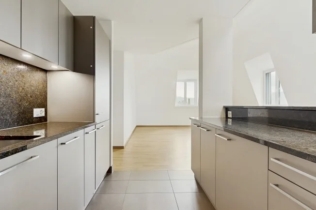 5.5 Zimmer Wohnung, 1009 Pully