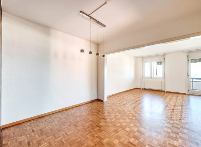 4.5 Zimmer Wohnung, 1009 Pully