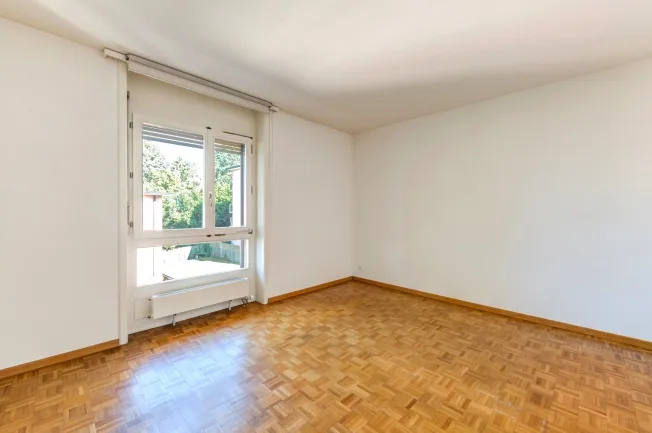 4.5 Zimmer Wohnung, 1009 Pully