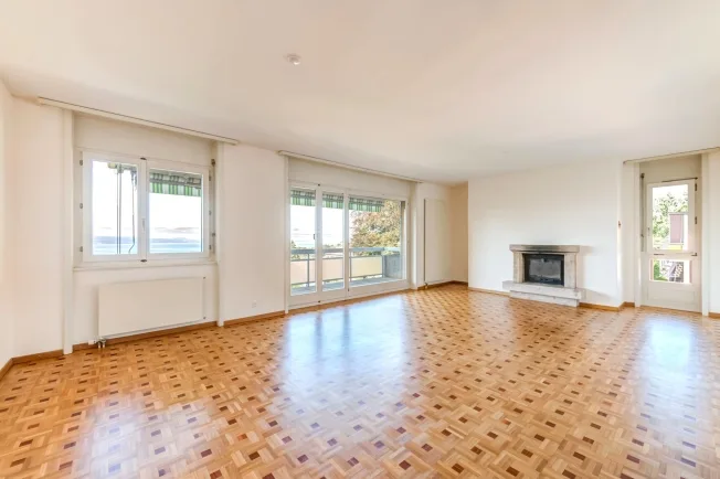 4.5 Zimmer Wohnung, 1009 Pully