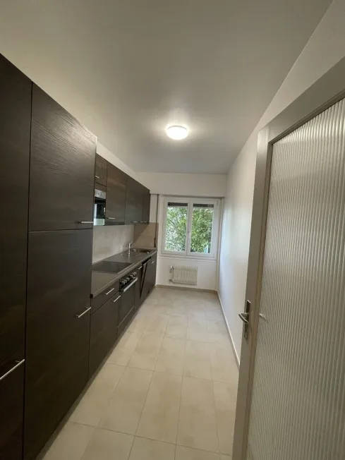 5.5 Zimmer Wohnung, 1009 Pully