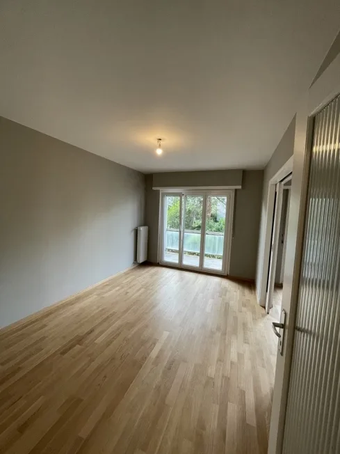 5.5 Zimmer Wohnung, 1009 Pully