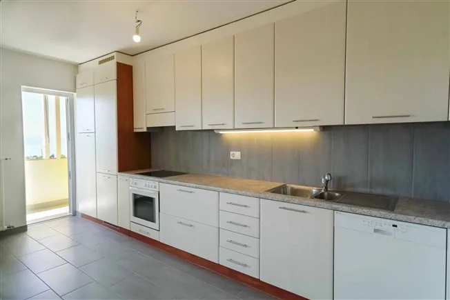 3 Zimmer Wohnung, 1010 Lausanne