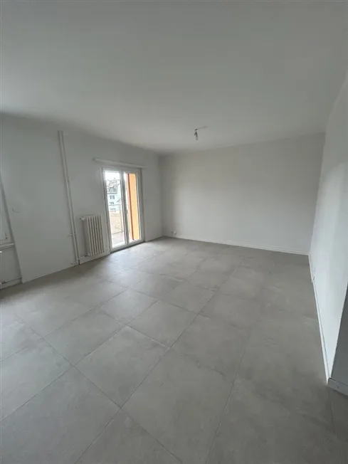 3.5 Zimmer Wohnung in Renens VD – Foto 3 von 11
