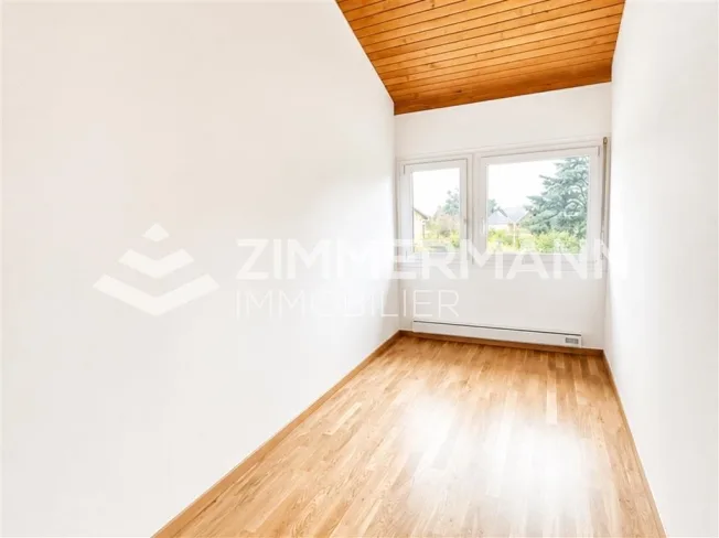 5 Zimmer Wohnung, 1073 Savigny