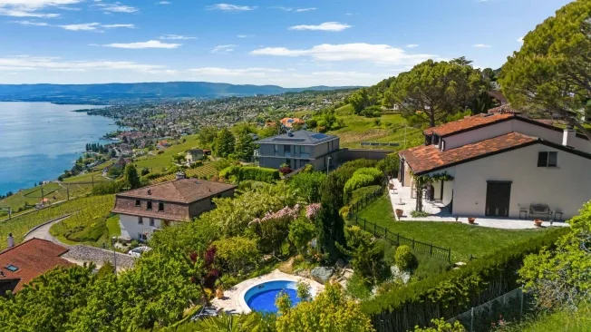 6.5 Zimmer Villa, 1091 Bourg-en-Lavaux
