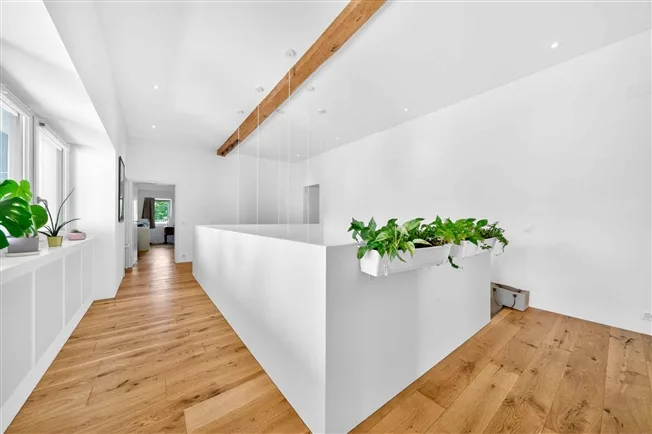 7.5 Zimmer Villa in Aubonne – Foto 7 von 13