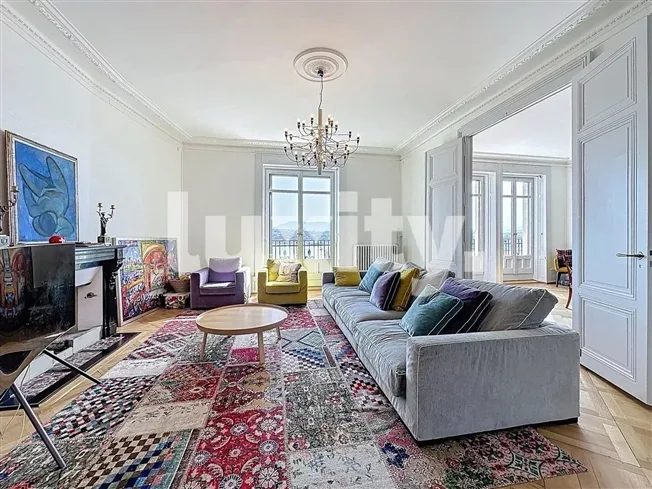 8.5 Zimmer Wohnung in Genève – photo 2 of 3