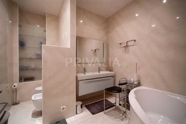 8.5 Zimmer Wohnung in Genève – Foto 6 von 9