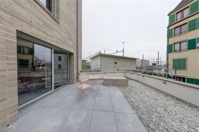 2.5 Zimmer möbl. Wohnobjekt in Genève – photo 3 sur 7