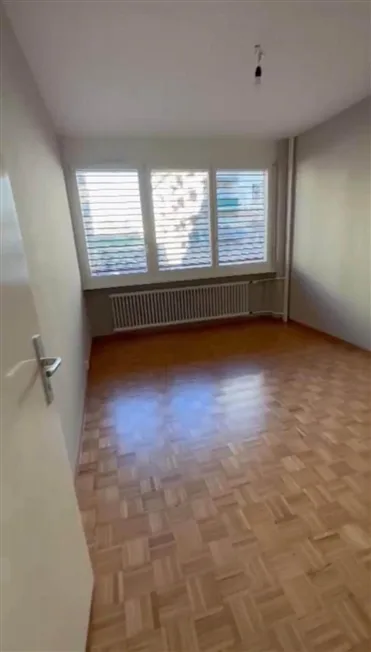 4.5 Zimmer Wohnung in Genève – Foto 2 von 5