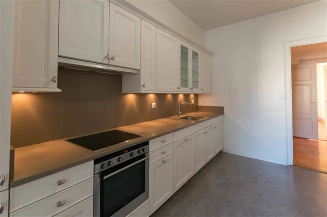 5.5 Zimmer Wohnung in Genève – photo 7 of 11