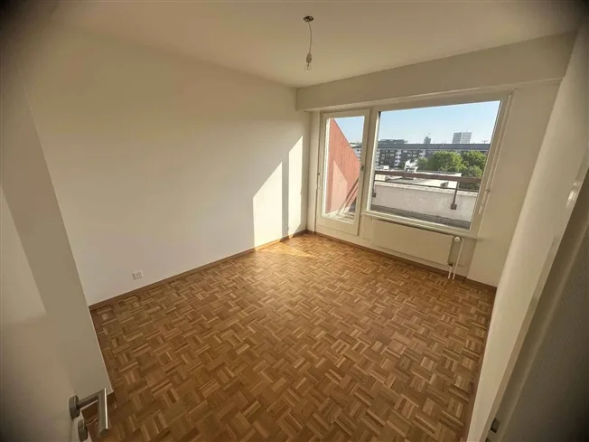 5 Zimmer Wohnung in Genève – Foto 11 von 13