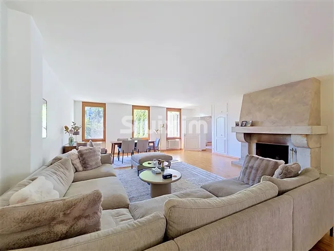 6 Zimmer Wohnung in Genève – Foto 2 von 8