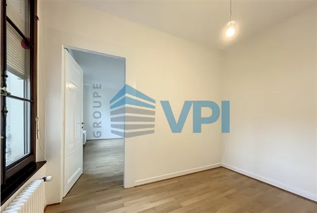 6 Zimmer Wohnung in Genève – Foto 9 von 11