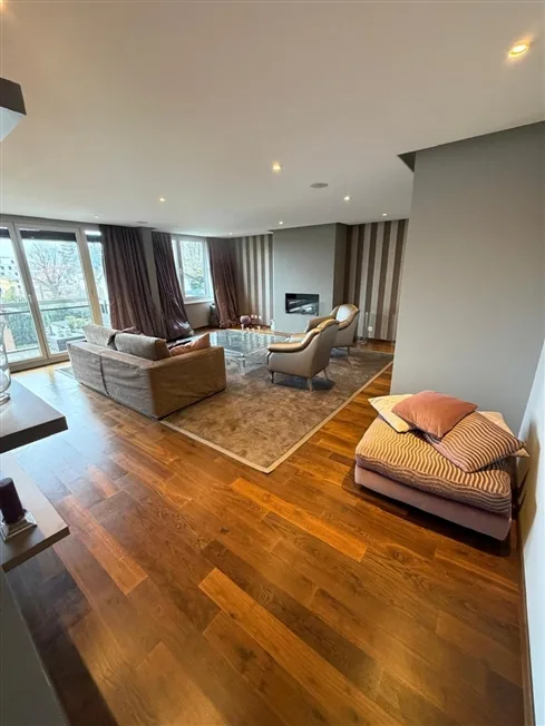 6 Zimmer Wohnung in Genève – Foto 3 von 20