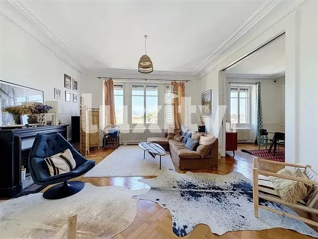 6.5 Zimmer Wohnung, 1205 Genève