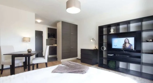 2 Zimmer möbl. Wohnobjekt, 1216 Cointrin