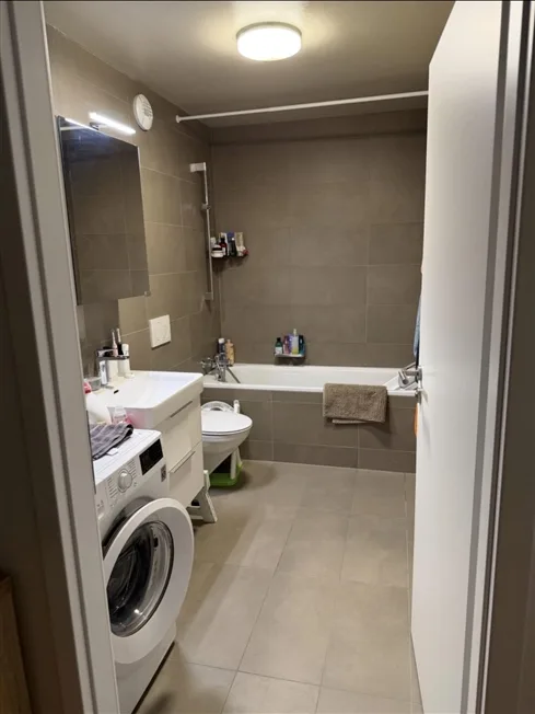 3.5 Zimmer Wohnung, 1217 Meyrin