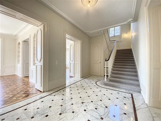 17 Zimmer Einfamilienhaus in Cologny – photo 2 of 13