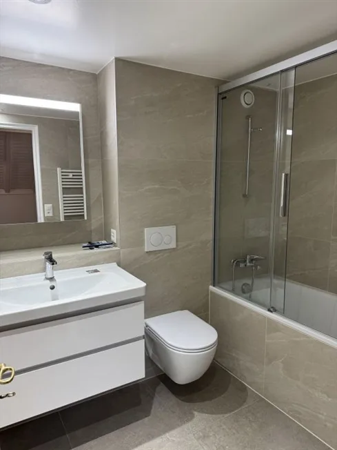 7 Zimmer Attikawohnung in Carouge GE – Foto 12 von 13