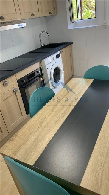 3 Zimmer Wohnung, 1243 Presinge