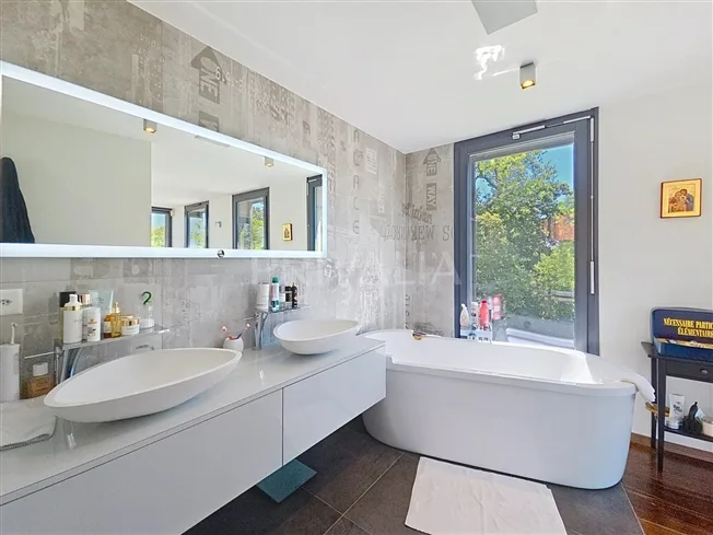 Élégante villa semi-individuelle aux prestations haut de gamme – foto 9 di 14