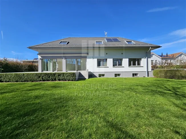 10 Zimmer Einfamilienhaus in Vandoeuvres – Foto 2 von 14
