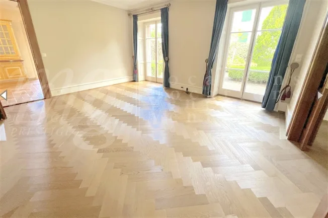 15 Zimmer Einfamilienhaus in Jussy – photo 8 of 17