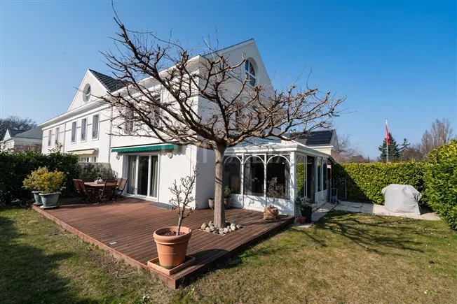 6 Zimmer Reihenfamilienhaus in Troinex – foto 10 di 11