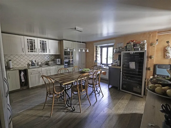 7 Zimmer Einfamilienhaus, 1258 Perly