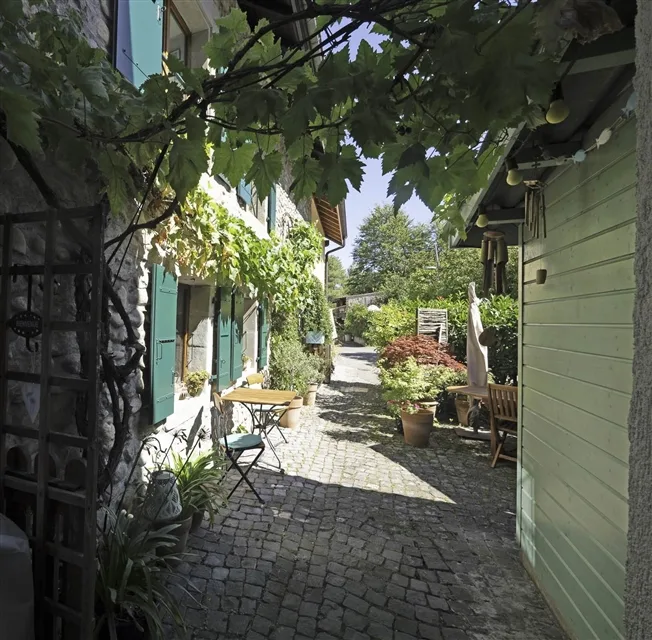 7 Zimmer Einfamilienhaus, 1258 Perly