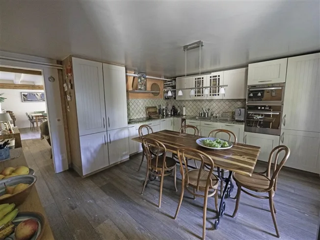 7 Zimmer Einfamilienhaus, 1258 Perly