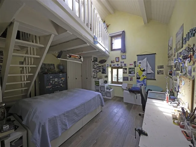 7 Zimmer Einfamilienhaus, 1258 Perly